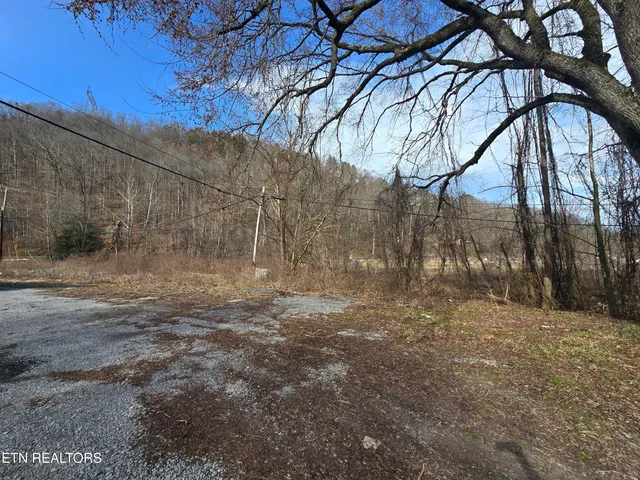 $55,000 | 8426 Highway 421, Pennington Gap, VA 24277