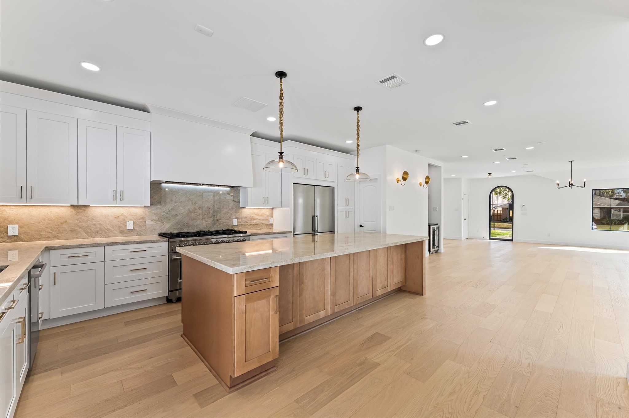 4010 Norfolk Street Houston, TX 77027 - Photo 4 of 29