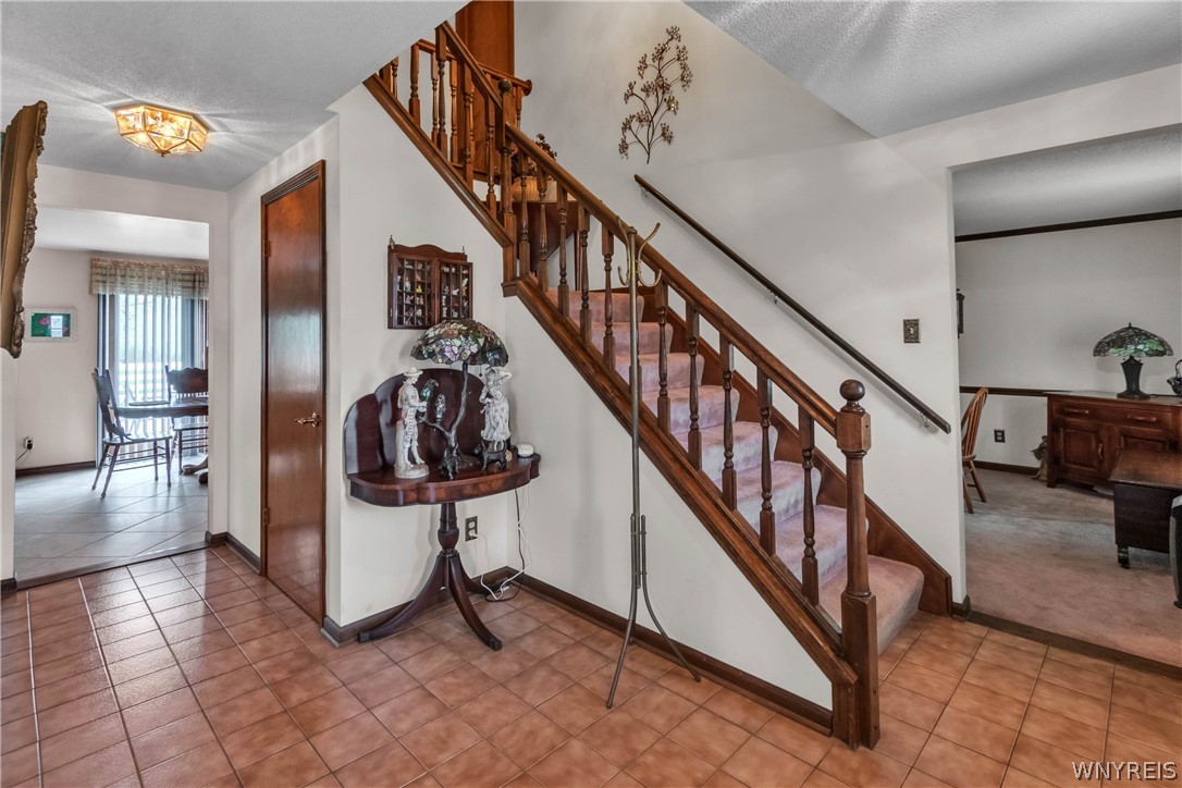 7295 Norman Road Wheatfield, NY 14120 - Photo 10 of 50