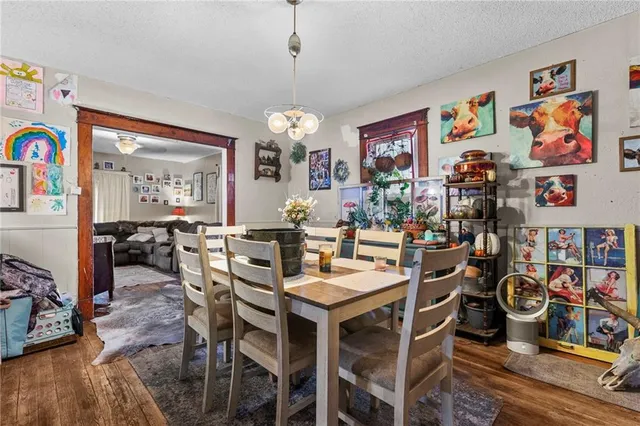 $135,000 | 301 West 13th Avenue, Emporia, KS 66801