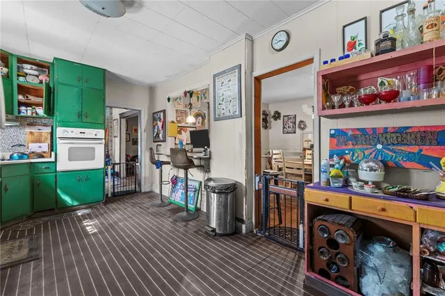 $135,000 | 301 West 13th Avenue, Emporia, KS 66801