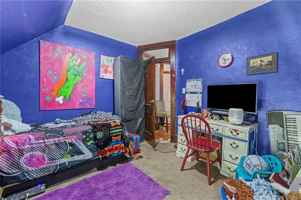 $125,000 | 301 West 13th Avenue, Emporia, KS 66801
