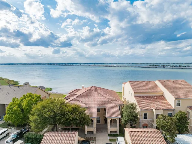 $499,000 | 2120 Portofino, Rockwall, TX 75032