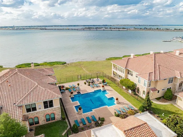$499,000 | 2120 Portofino, Rockwall, TX 75032