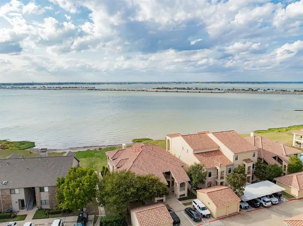 $499,000 | 2120 Portofino, Rockwall, TX 75032