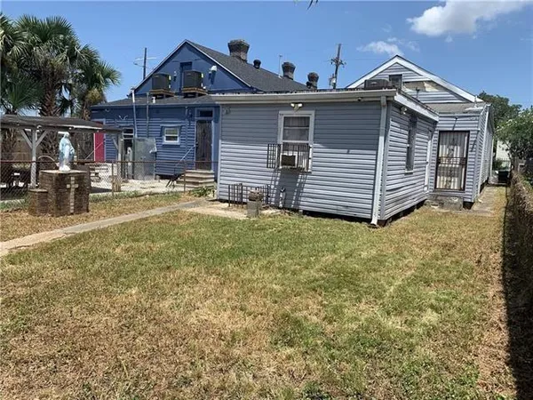 $2,350 | 1510 St Anthony Street, New Orleans, LA 70116