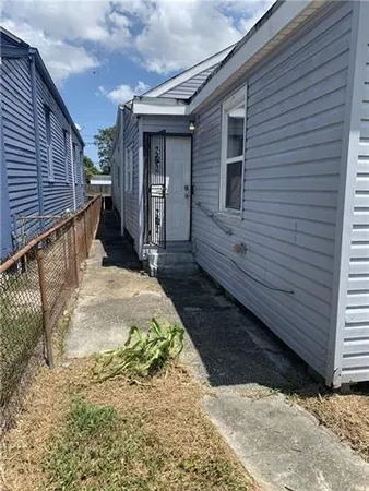 $2,350 | 1510 St Anthony Street, New Orleans, LA 70116