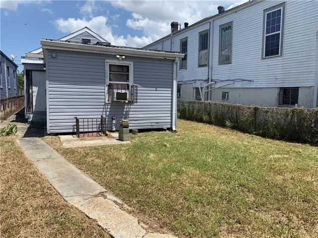 $2,450 | 1510 St Anthony Street, New Orleans, LA 70116