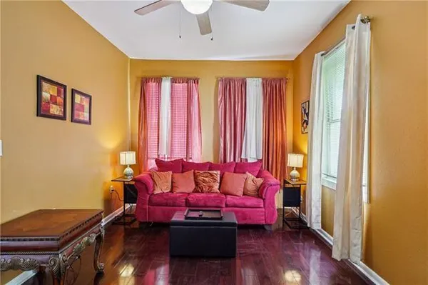 $2,350 | 1510 St Anthony Street, New Orleans, LA 70116