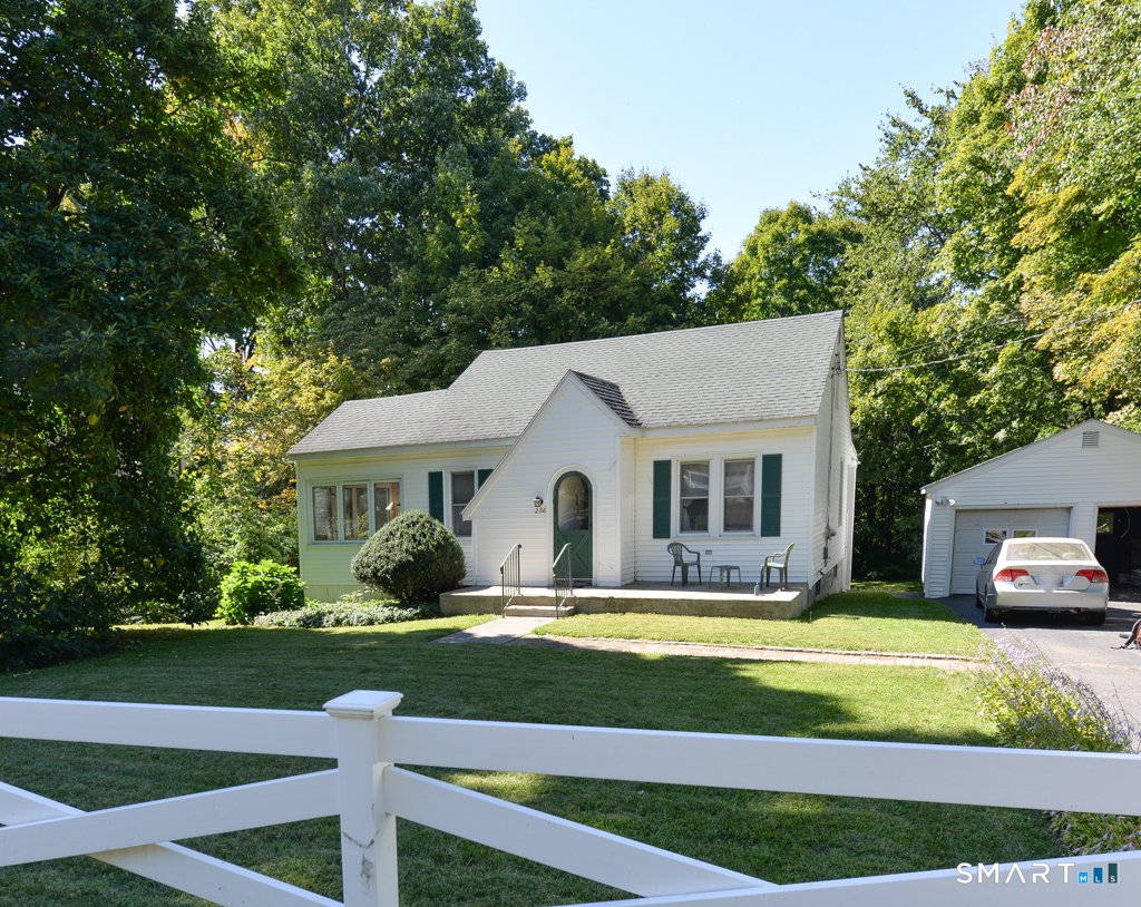 236 East Waterbury Road Naugatuck, CT 06770 - Photo 12 of 12 Gallery Image 12