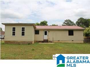 606 Newaygo Street Weaver, AL 36277 - Photo 5 of 16