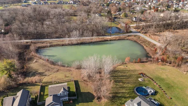 $444,900 | 206 Sweetbay Street, Valparaiso, IN 46385