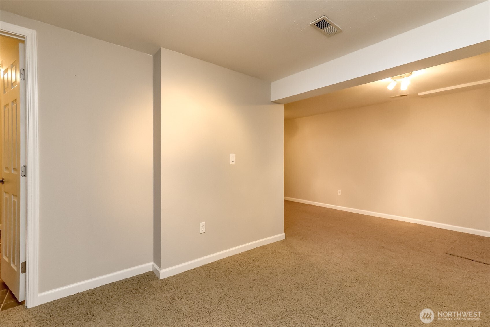 7117 40th Street West, Unit 7 University Place, WA 98466 - Photo 34 of 40