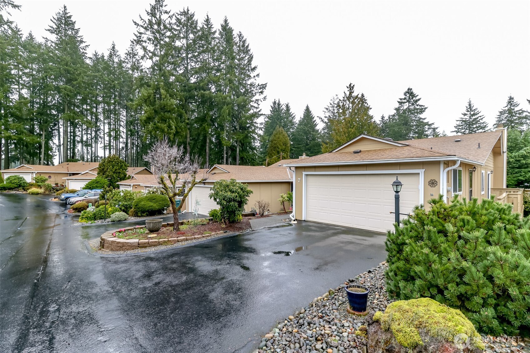 7117 40th Street West, Unit 7 University Place, WA 98466 - Photo 37 of 40
