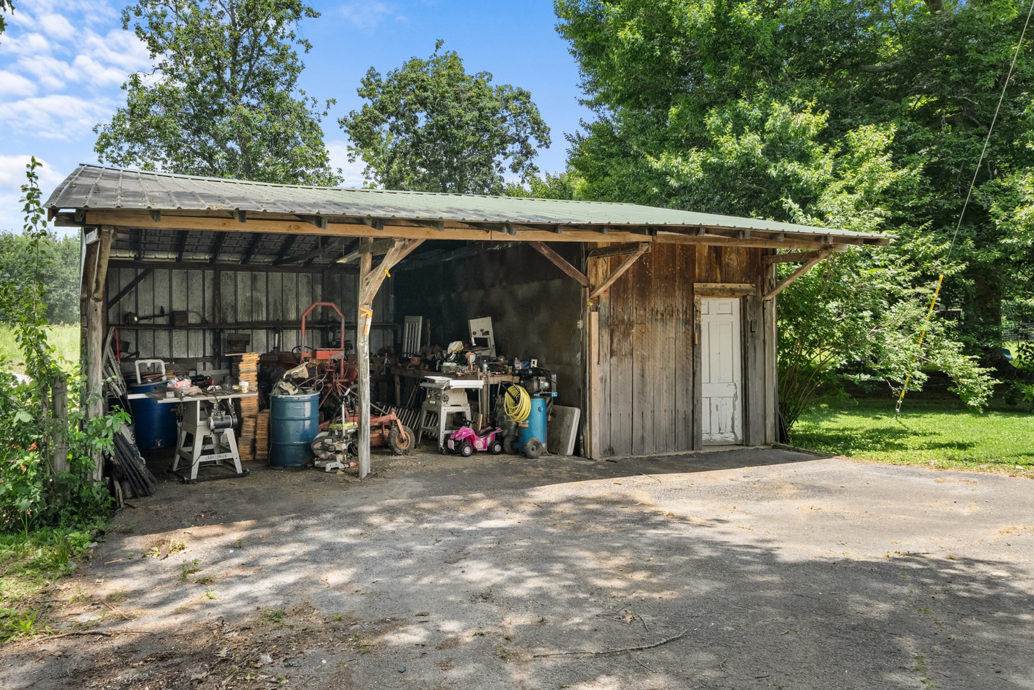 311 Chapman Chapel Road Pelham, TN 37366 - Photo 32 of 35
