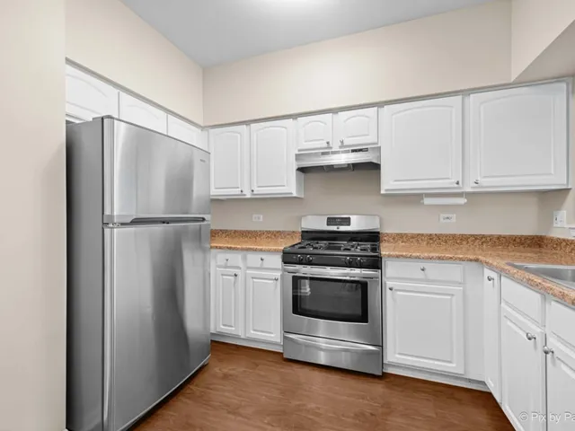 $289,000 | 1889 Stoneheather Avenue, Aurora, IL 60503