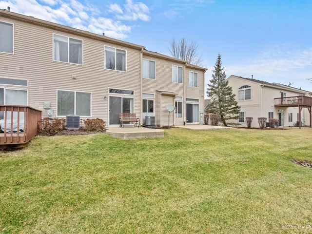 $289,000 | 1889 Stoneheather Avenue, Aurora, IL 60503