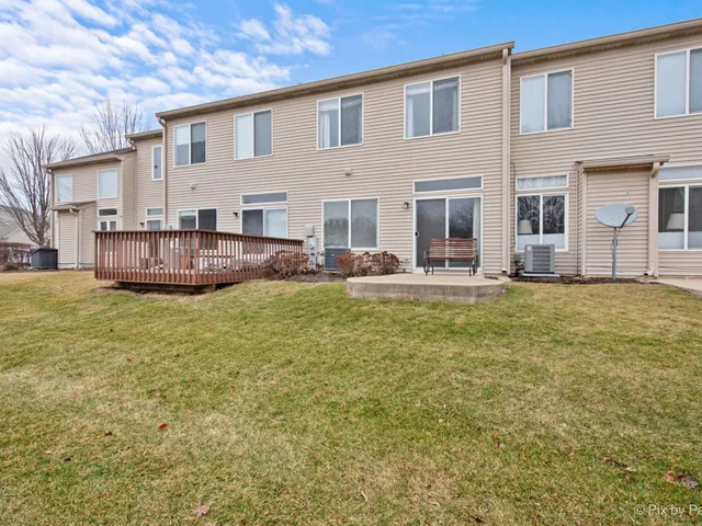 $289,000 | 1889 Stoneheather Avenue, Aurora, IL 60503