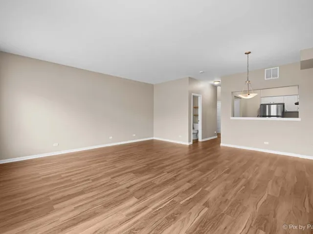 $289,000 | 1889 Stoneheather Avenue, Aurora, IL 60503