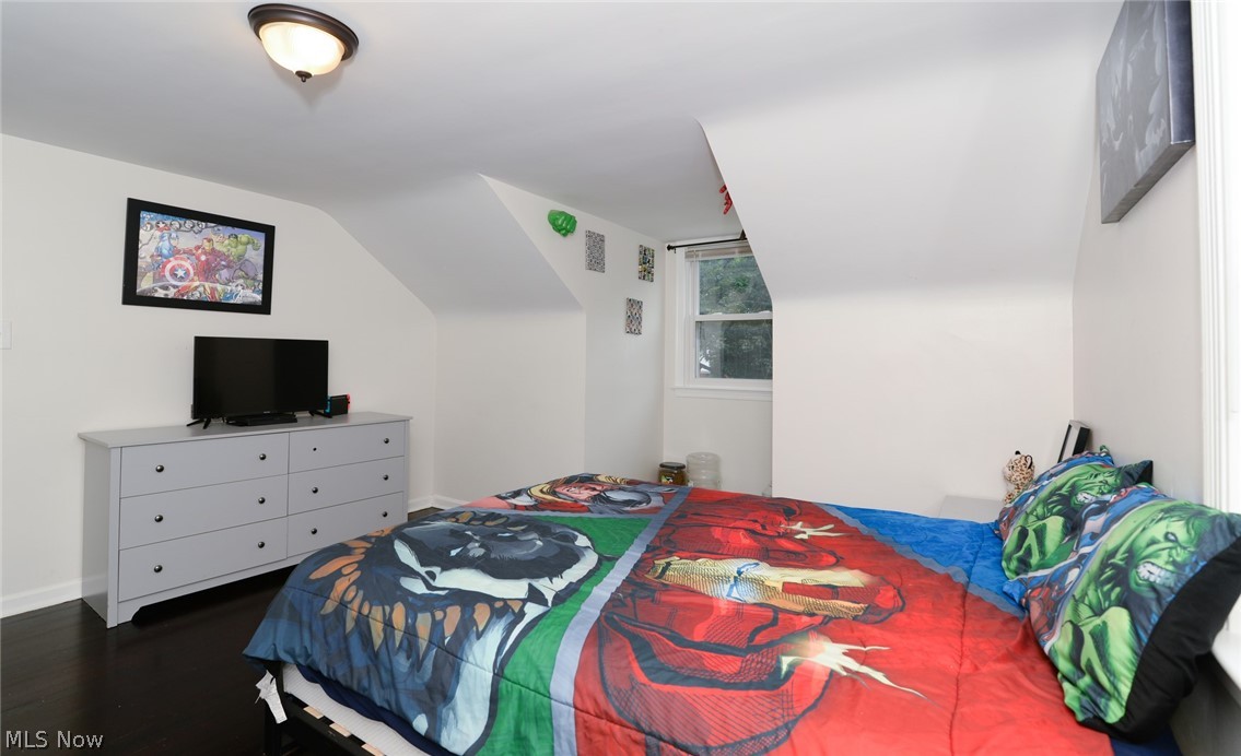 4912 Westbourne Road Cleveland, OH 44124 - Photo 17 of 26 Gallery Image 17