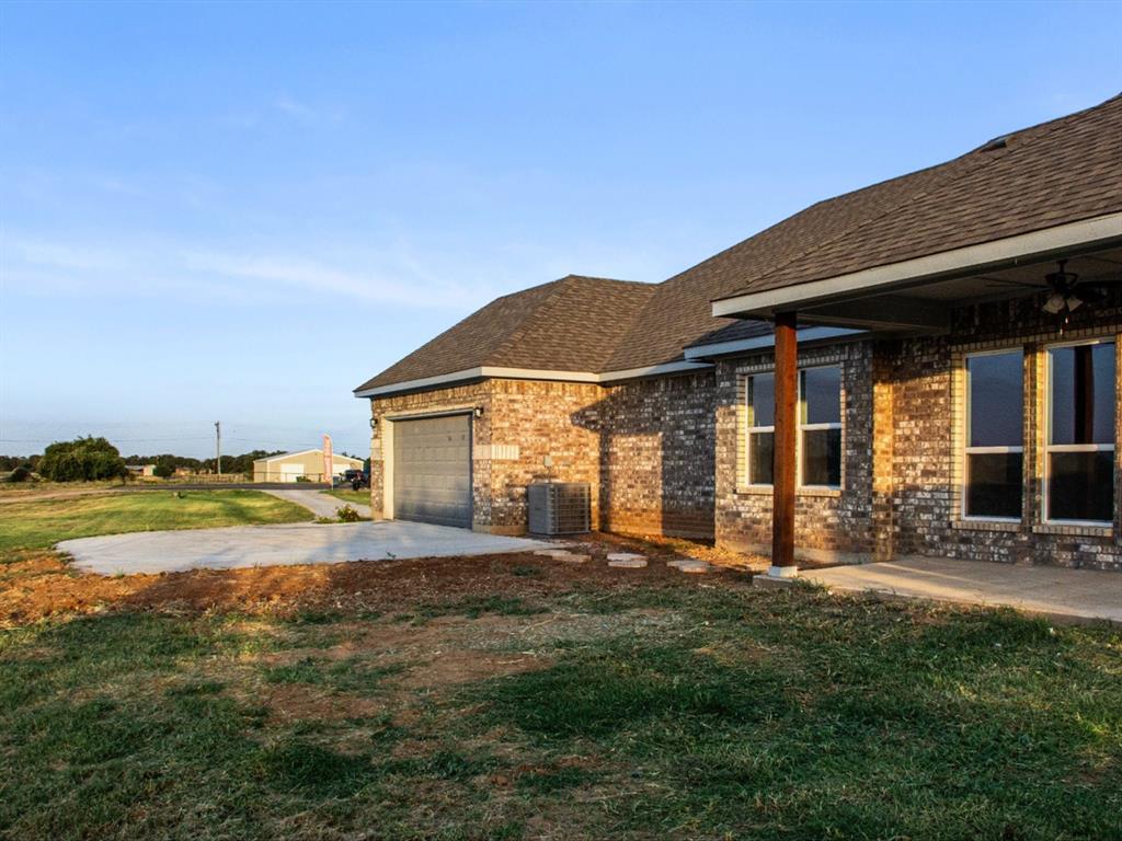 1013 Magnolia Court Springtown, TX 76082 - Photo 27 of 27