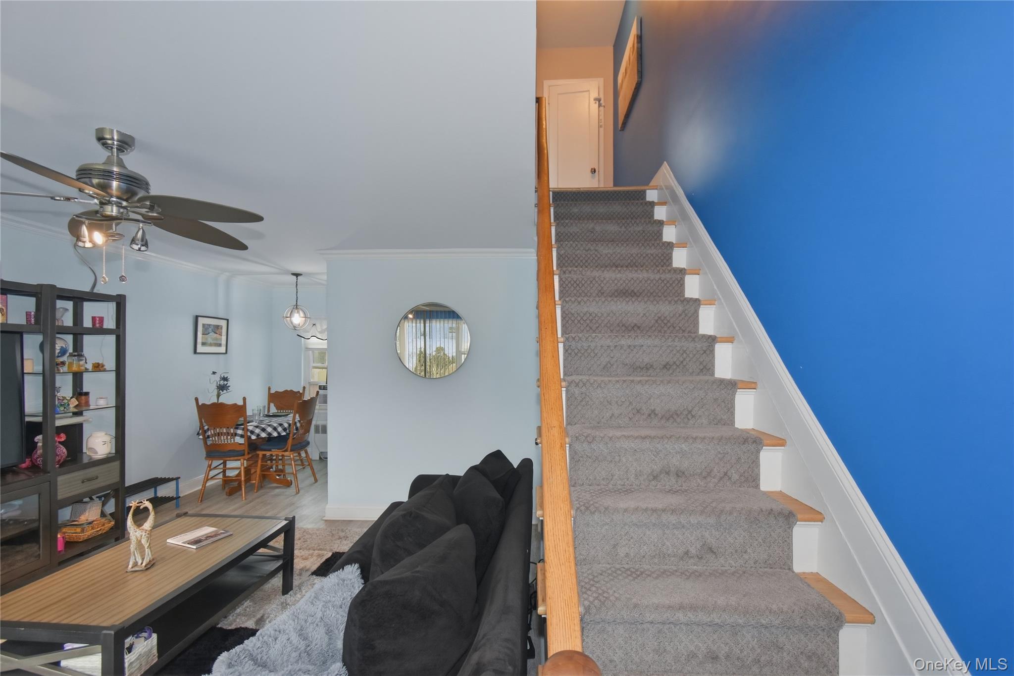 737 Tuckahoe Road, Unit 23 Yonkers, NY 10710 - Photo 5 of 13 a view of entryway and hall with wooden floor