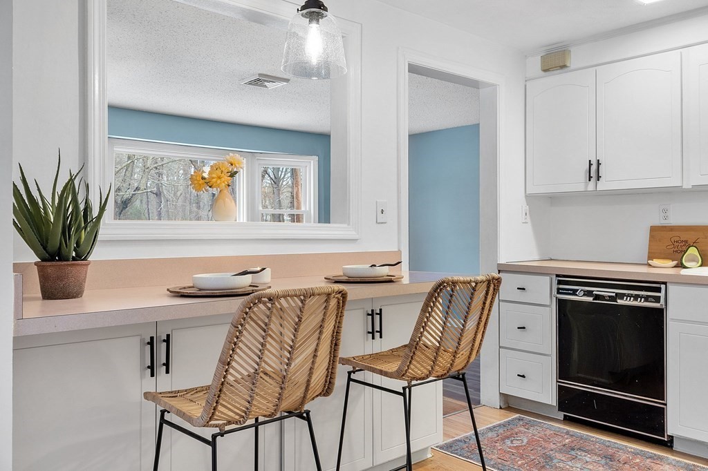 10 Lockwood Road Wilmington, MA 01887 - Photo 12 of 38 Gallery Image 12