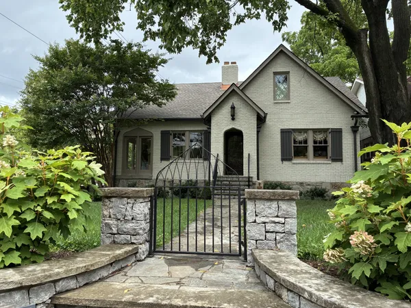 $1,859,000 | 2720 West Linden Avenue, Nashville, TN 37212