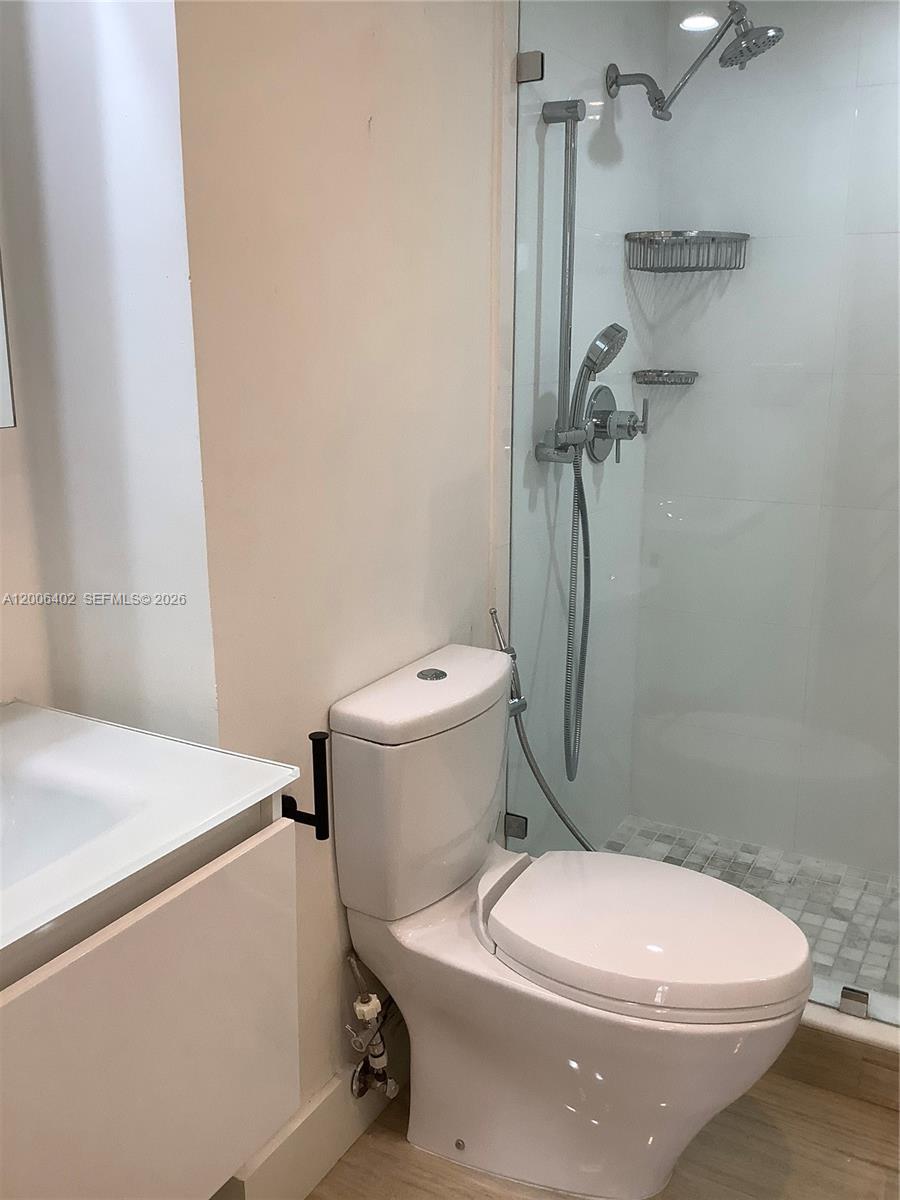 150 Southeast 25th Road, Unit 14H Miami, FL 33129 - Photo 15 of 27