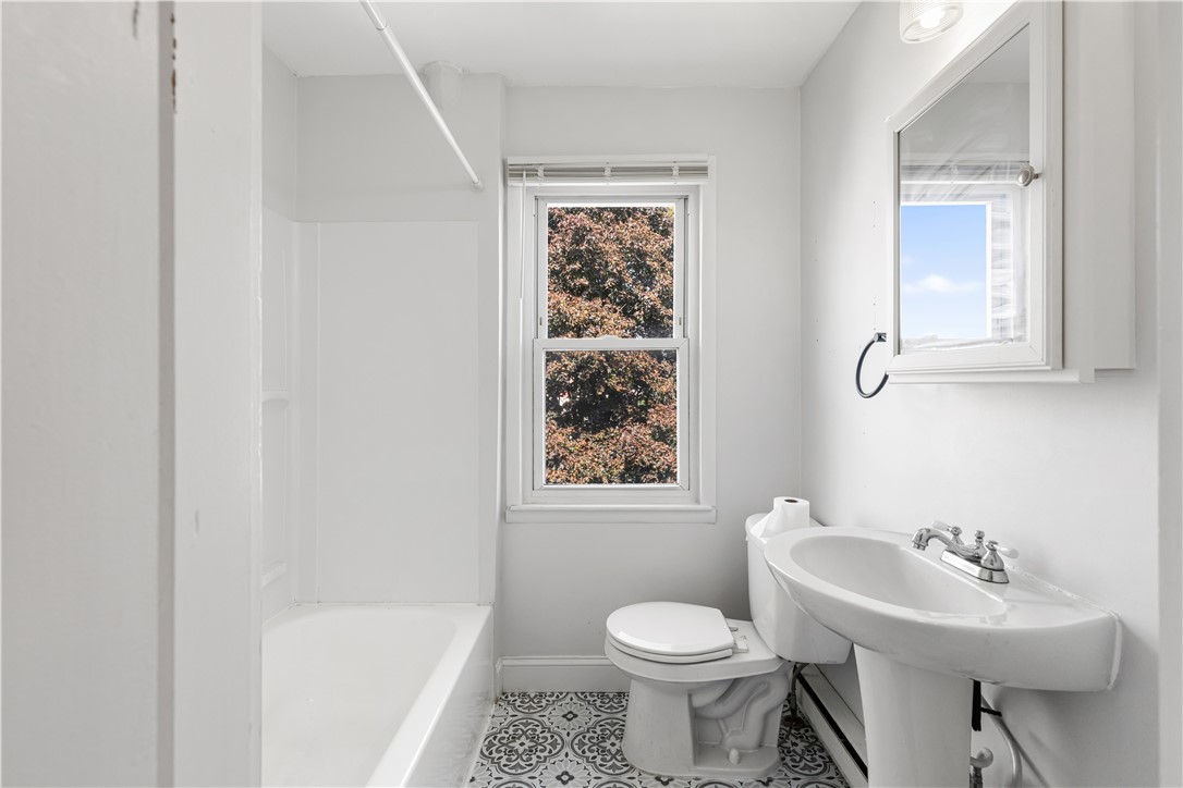 141 Grove Street Providence, RI 02909 - Photo 40 of 50 Unit 3