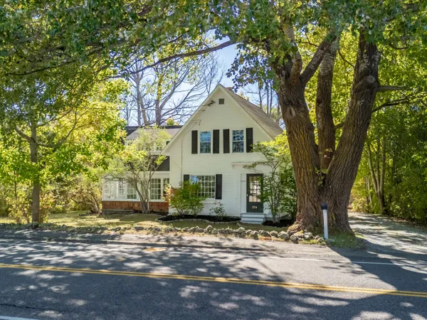 $439,000 | 224 Limerock Street, Rockland, ME 04841