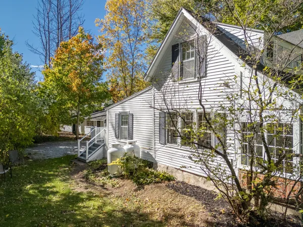 $439,000 | 224 Limerock Street, Rockland, ME 04841