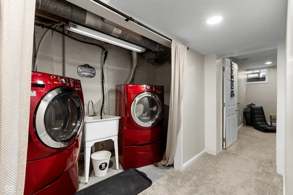 $425,000 | 331 West Hampton Drive, Indianapolis, IN 46208