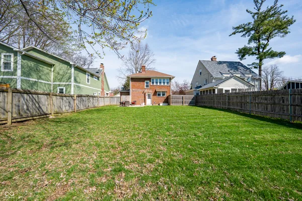 $425,000 | 331 West Hampton Drive, Indianapolis, IN 46208
