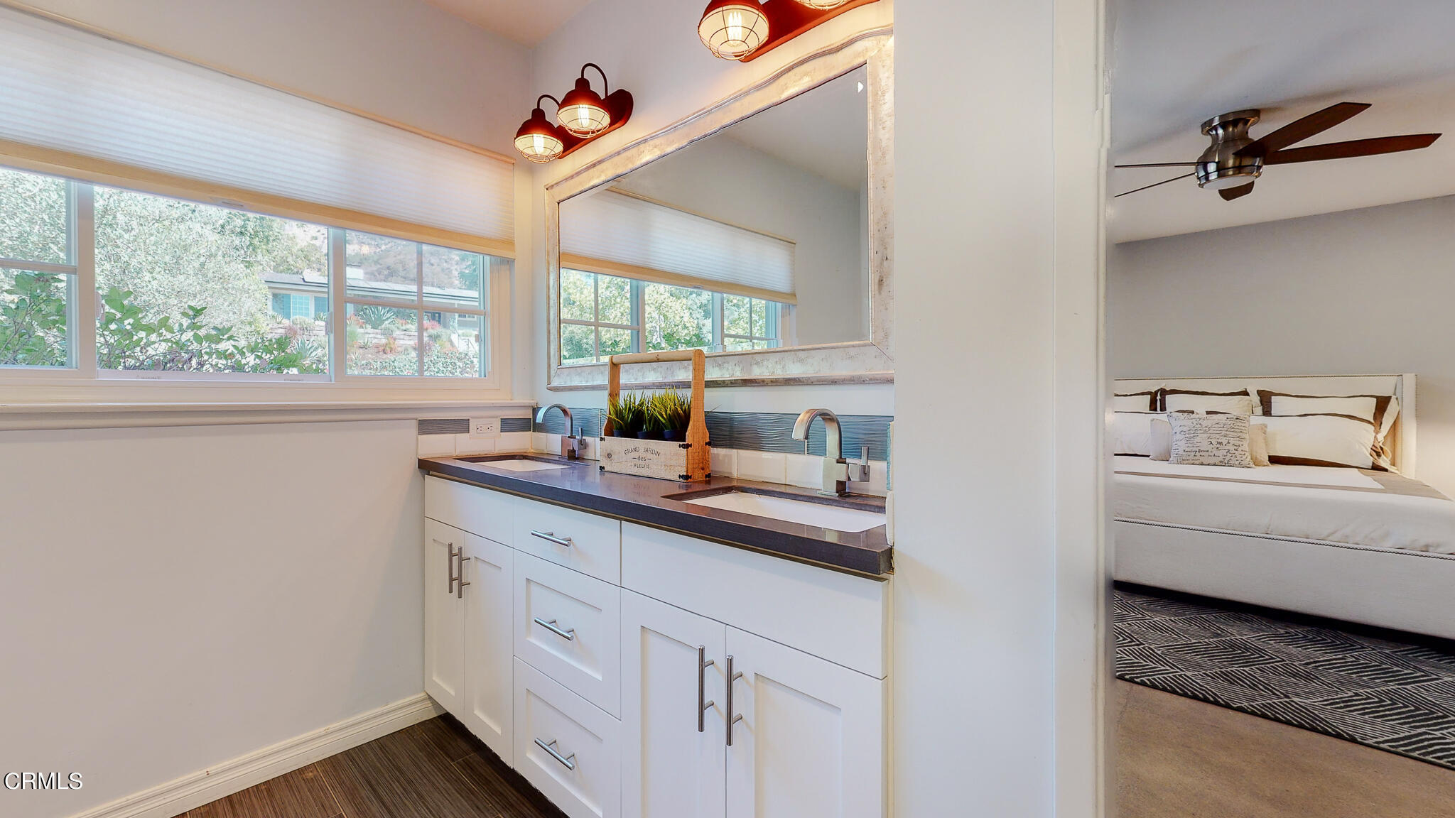462 Devonwood Road Altadena, CA 91001 - Photo 21 of 39 a kitchen with a sink and a window