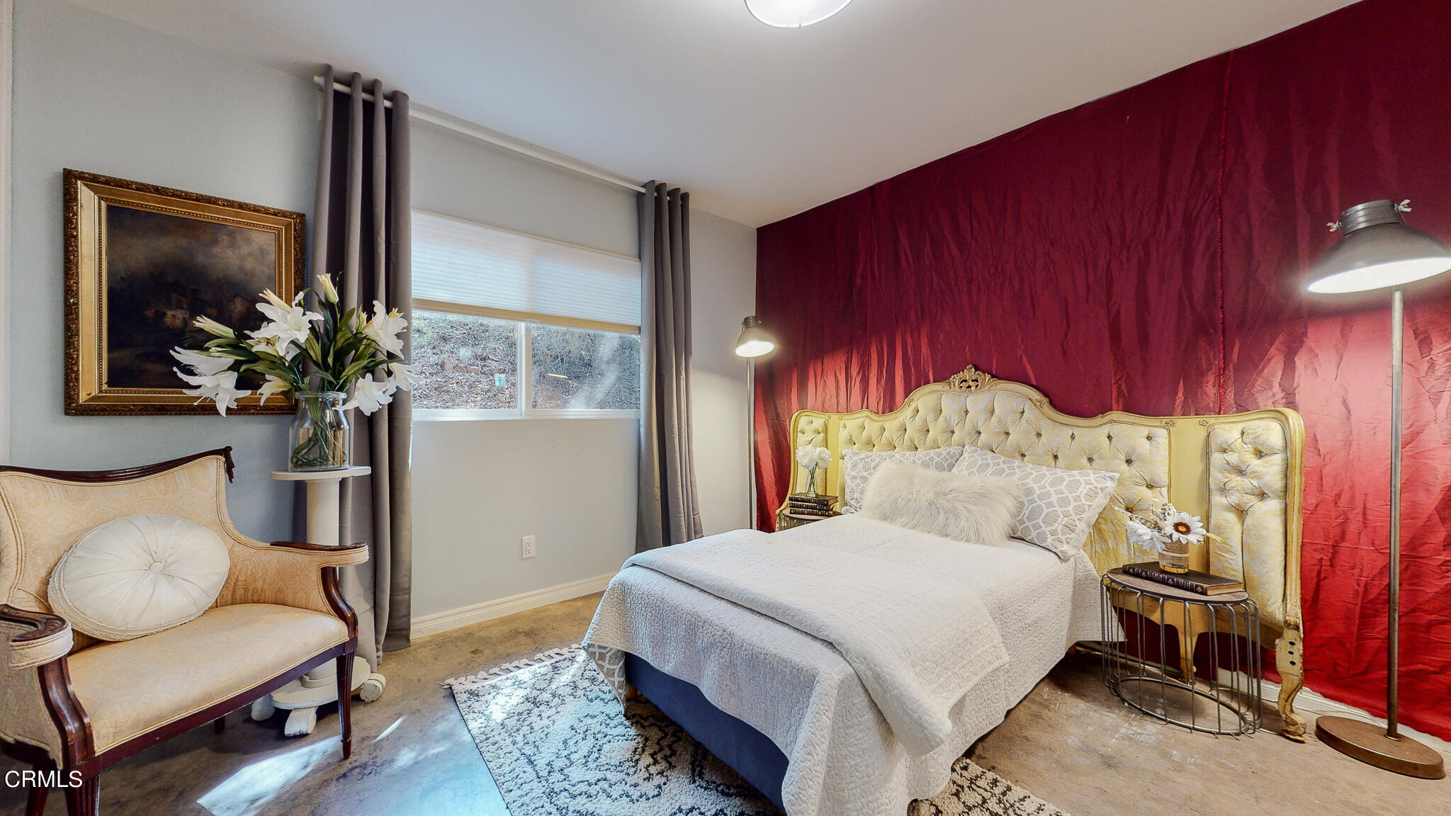 462 Devonwood Road Altadena, CA 91001 - Photo 29 of 39 a bedroom with a bed and a chair