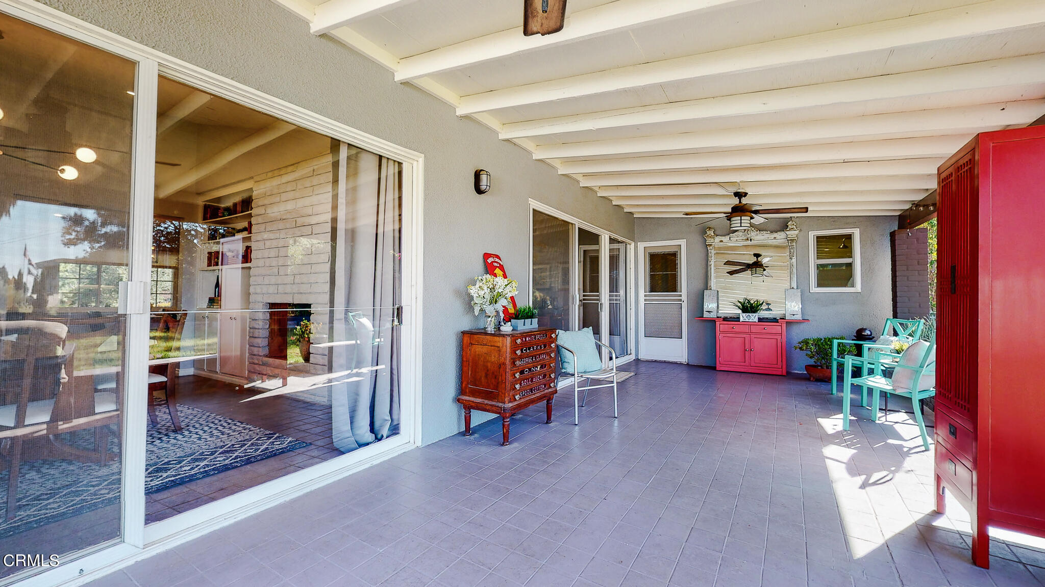 462 Devonwood Road Altadena, CA 91001 - Photo 31 of 39 a living room with furniture and a potted plant