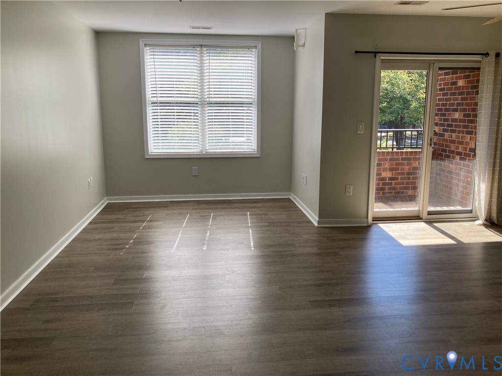 14720 Village Square Place, Unit 8 Midlothian, VA 23112 - Photo 3 of 17