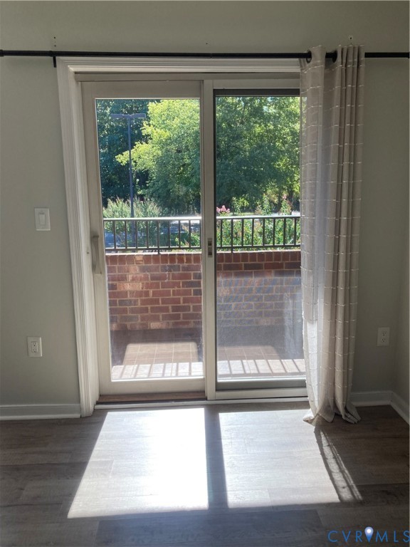 14720 Village Square Place, Unit 8 Midlothian, VA 23112 - Photo 5 of 17