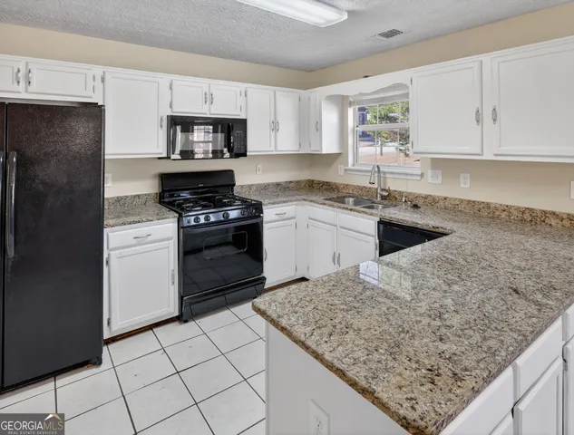 $244,900 | 3680 Cameron Hills Place, Ellenwood, GA 30294