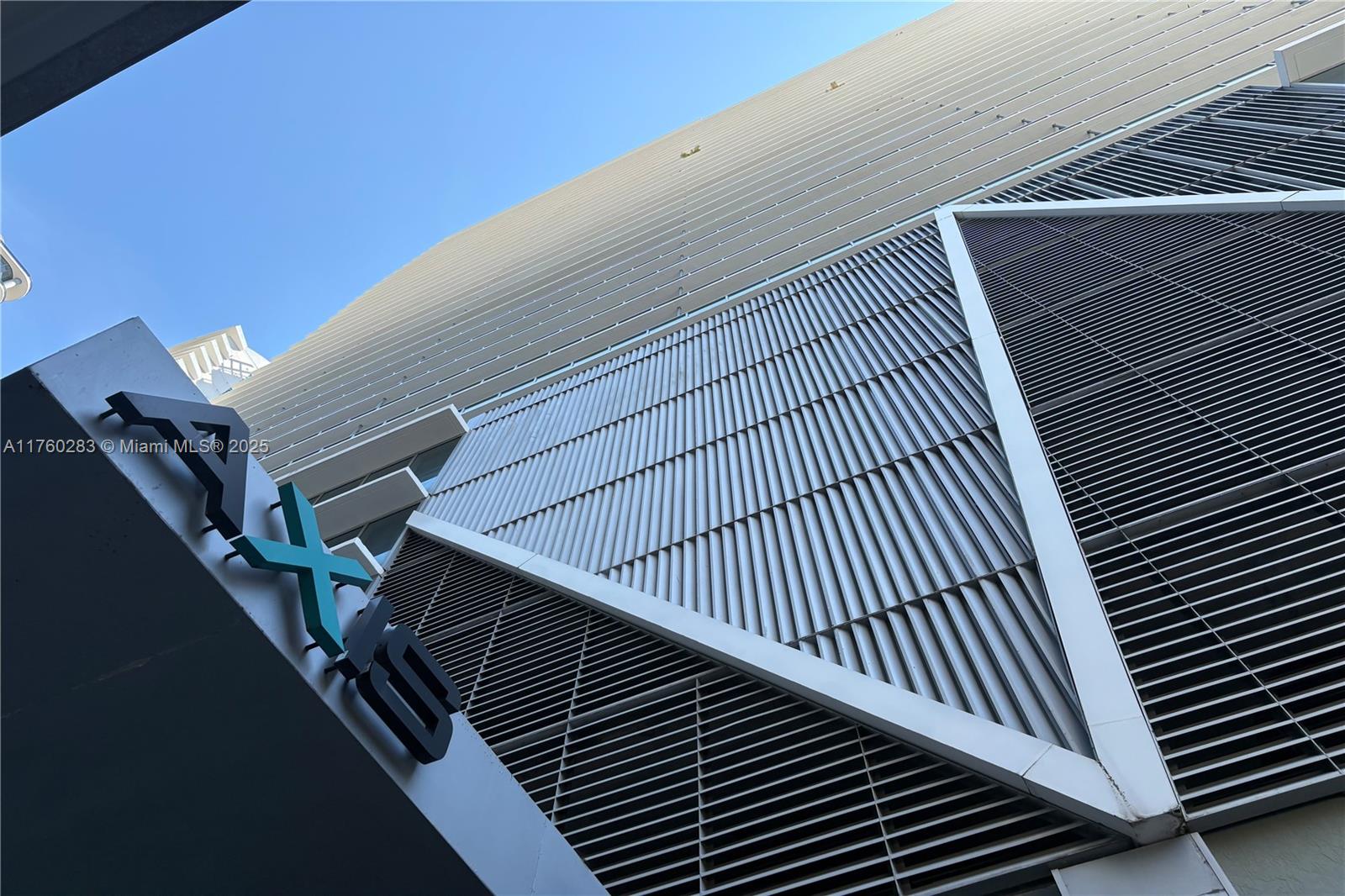 1111 Southwest 1st Avenue, Unit 1115N Miami, FL 33130 - Photo 3 of 27 a view of balcony