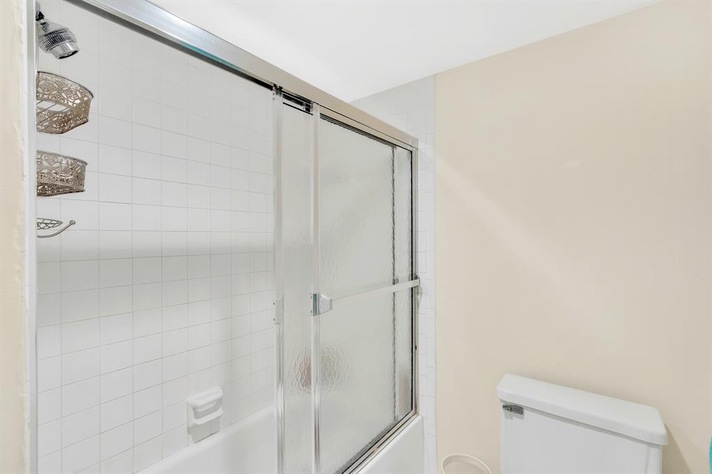 9278 Vista Del Lago, Unit 31F Boca Raton, FL 33428 - Photo 27 of 33