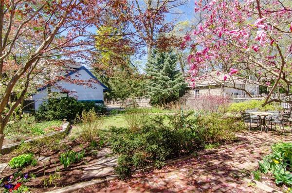 108 Larch Road Cambridge, MA 02138 - Photo 23 of 27