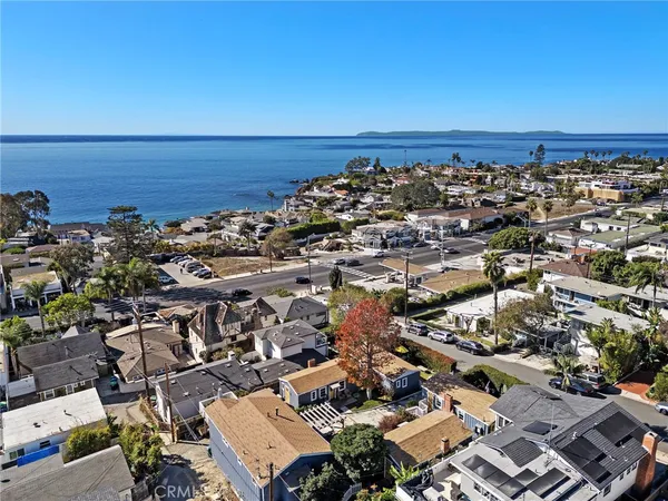 $3,950 | 233 Cajon Street, Laguna Beach, CA 92651