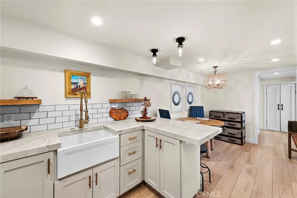 $3,950 | 233 Cajon Street, Laguna Beach, CA 92651