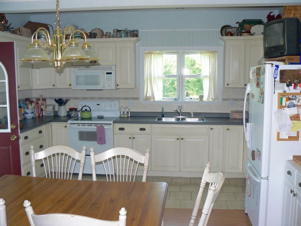 105 Marshall Road Bloomfield, VT 05905 - Photo 4 of 40 Gallery Image 4