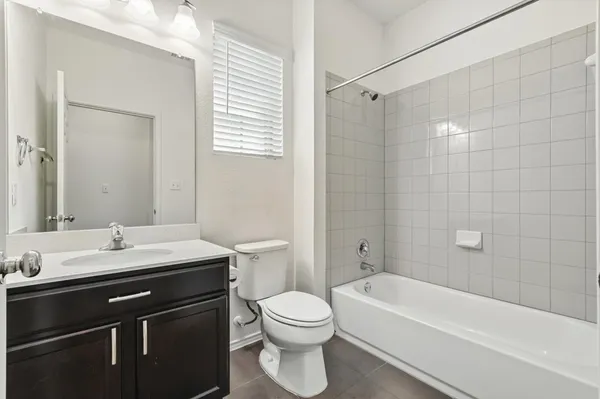 $2,200 | 533 Sweetwood Lane, Leander, TX 78641