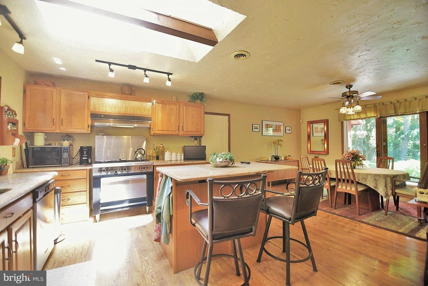 8802 Indian Springs Road Frederick, MD 21702 - Photo 10 of 30 Kitchen
