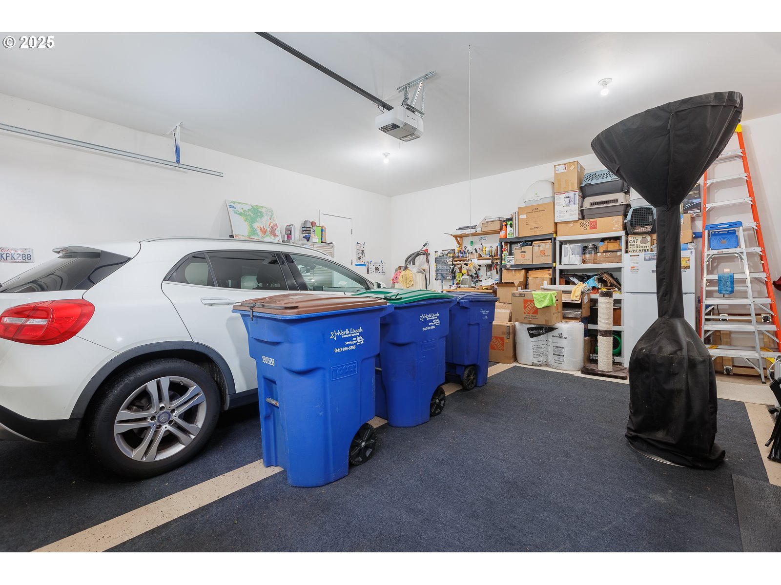 108 Sea Crest Court Otter Rock, OR 97369 - Photo 38 of 45 a utility room with closet dryer and washer