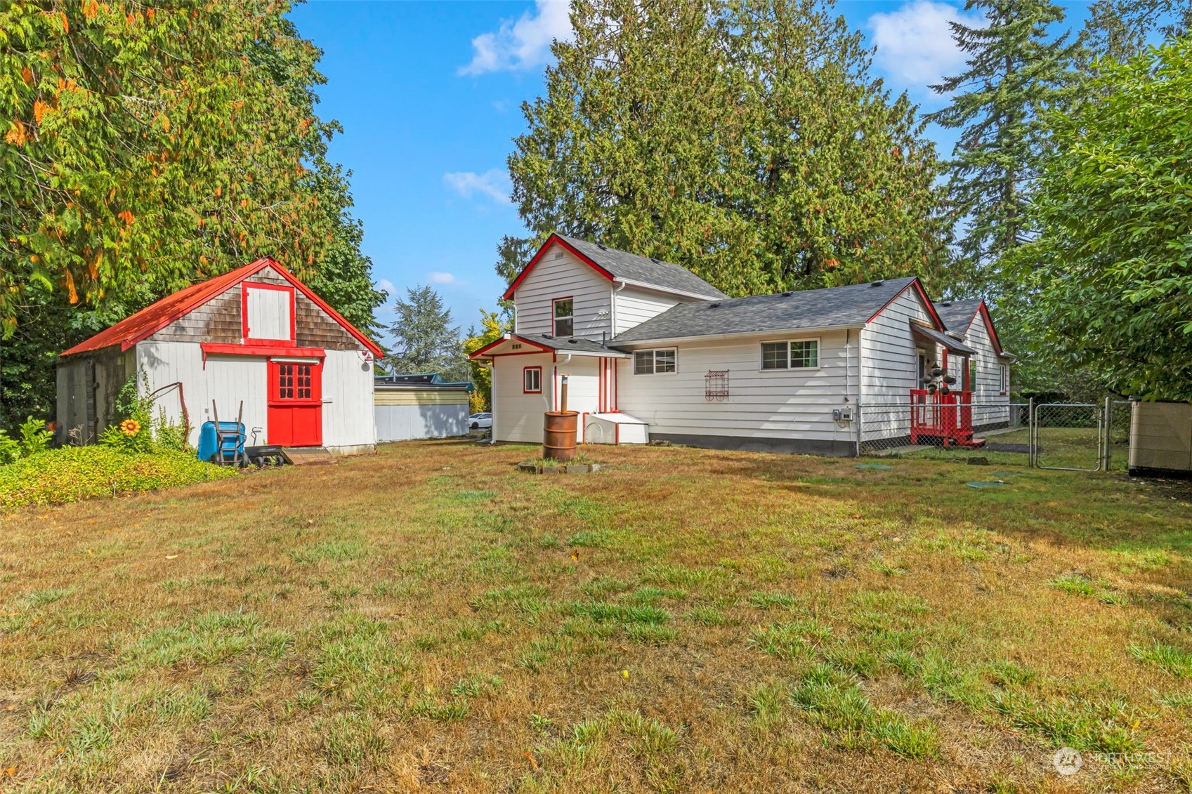 105 Sunnyhill Road West Bremerton, WA 98312 - Photo 28 of 31 Gallery Image 28